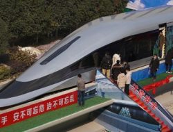 China Punya Kereta Cepat Terpanjang di Dunia Lebih Ngebut dari Shinkansen