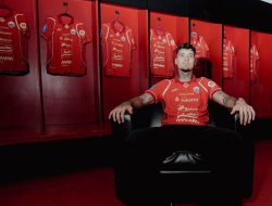 Shayne Pattynama Penasaran Tensi Tinggi El Clasico Persija Vs Persib