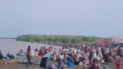 Simpul Emas Pulau Jawa