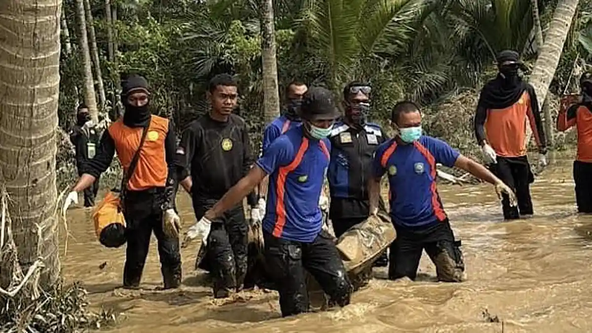 Polda Jatim Gelar Rekonstruksi