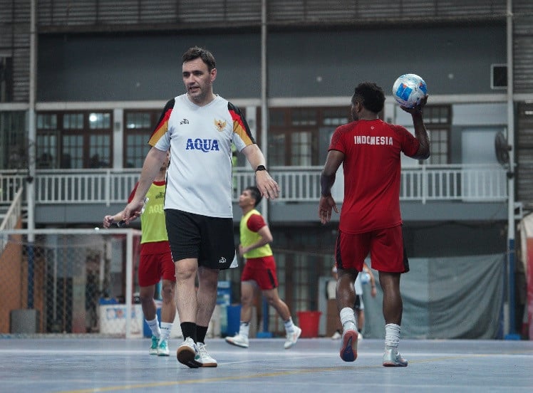 Hector Souto Bidik Perempat