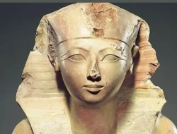 Patung Kuno di Belanda Ternyata Jarahan dari Mesir