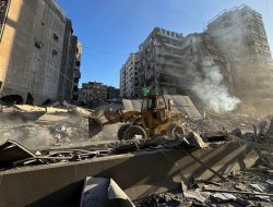 Selebaran Propaganda Israel Turun dari Langit Beirut Warga Ketakutan
