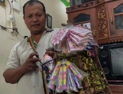 Kisah Pedagang Asongan di Jombang Naik Haji Setelah 29 Tahun Menabung