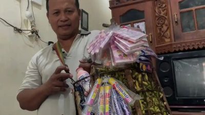 Kisah Pedagang Asongan