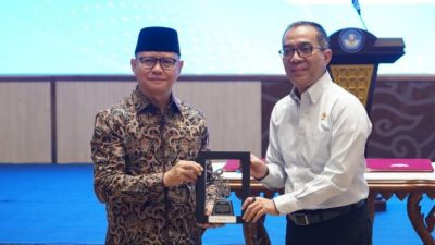 Tingkatkan Kualitas SDM Pekerja Migran KP2MI Teken MoU dengan BNSP hingga Perguruan Tinggi